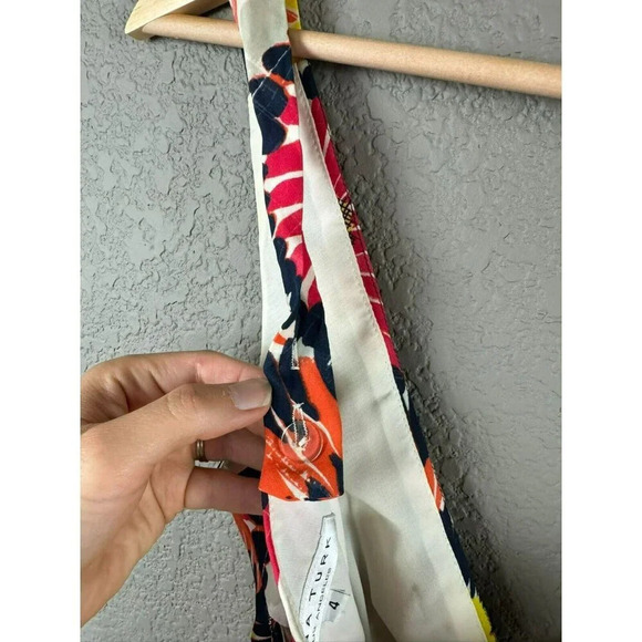 Trina Turk Silk Top Blouse Size 4 Colorful Sleeveless Geometric Multicolor - Picture 8 of 11